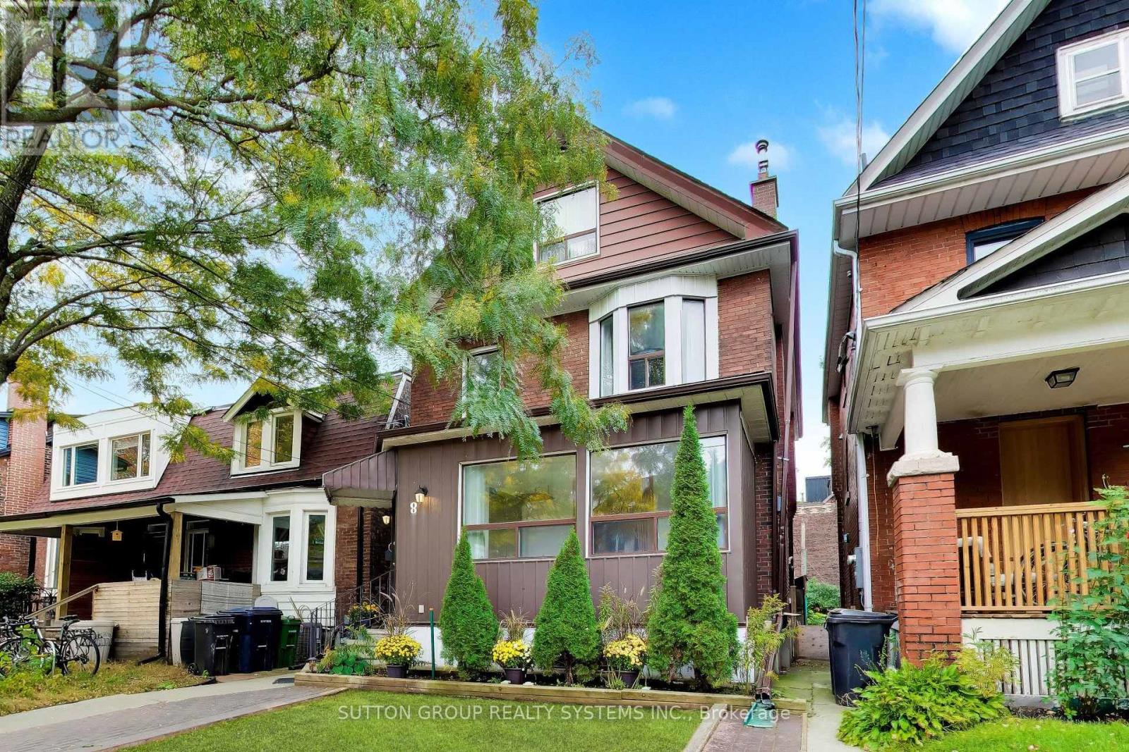 8 Alhambra Avenue, Toronto, ON photo 3