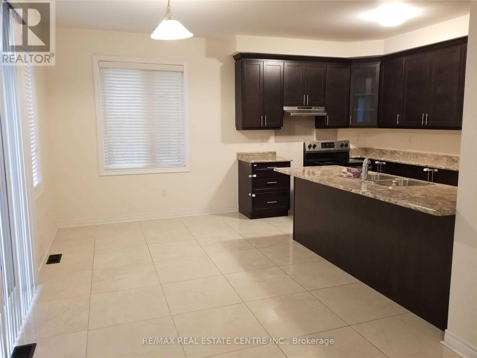 1154 UPPER THAMES DRIVE, Woodstock (Woodstock - North) — photo 9