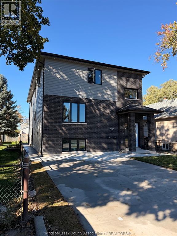 636 EUGENIE STREET East, Windsor — photo 2