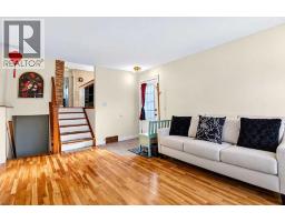 20 Erin Croft Place Se, Calgary, AB T2B2V3 Photo 7
