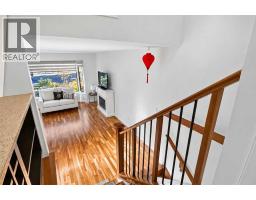 20 Erin Croft Place Se, Calgary, AB T2B2V3 Photo 8