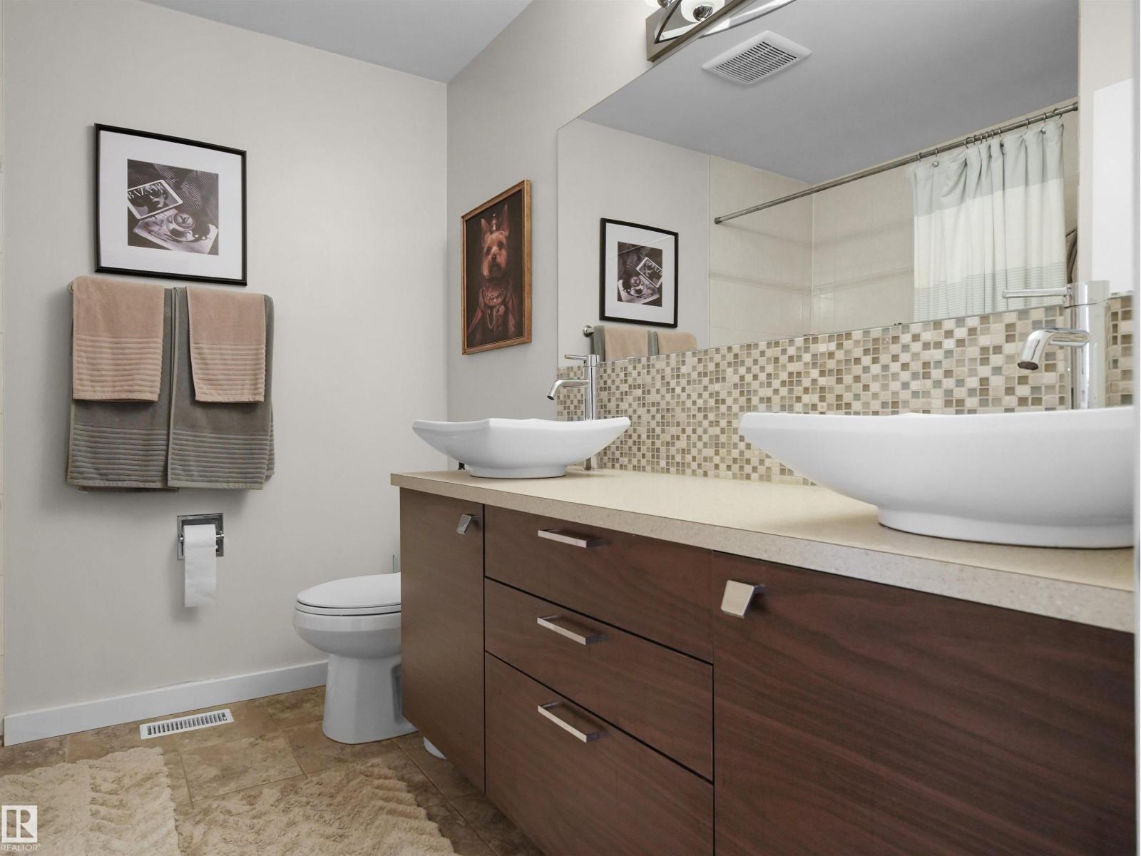 140 CALLINGWOOD PL NW, Edmonton — photo 3