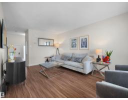 Bedroom 2 - 140 Callingwood Pl Nw, Edmonton, AB T5T2C6 Photo 7