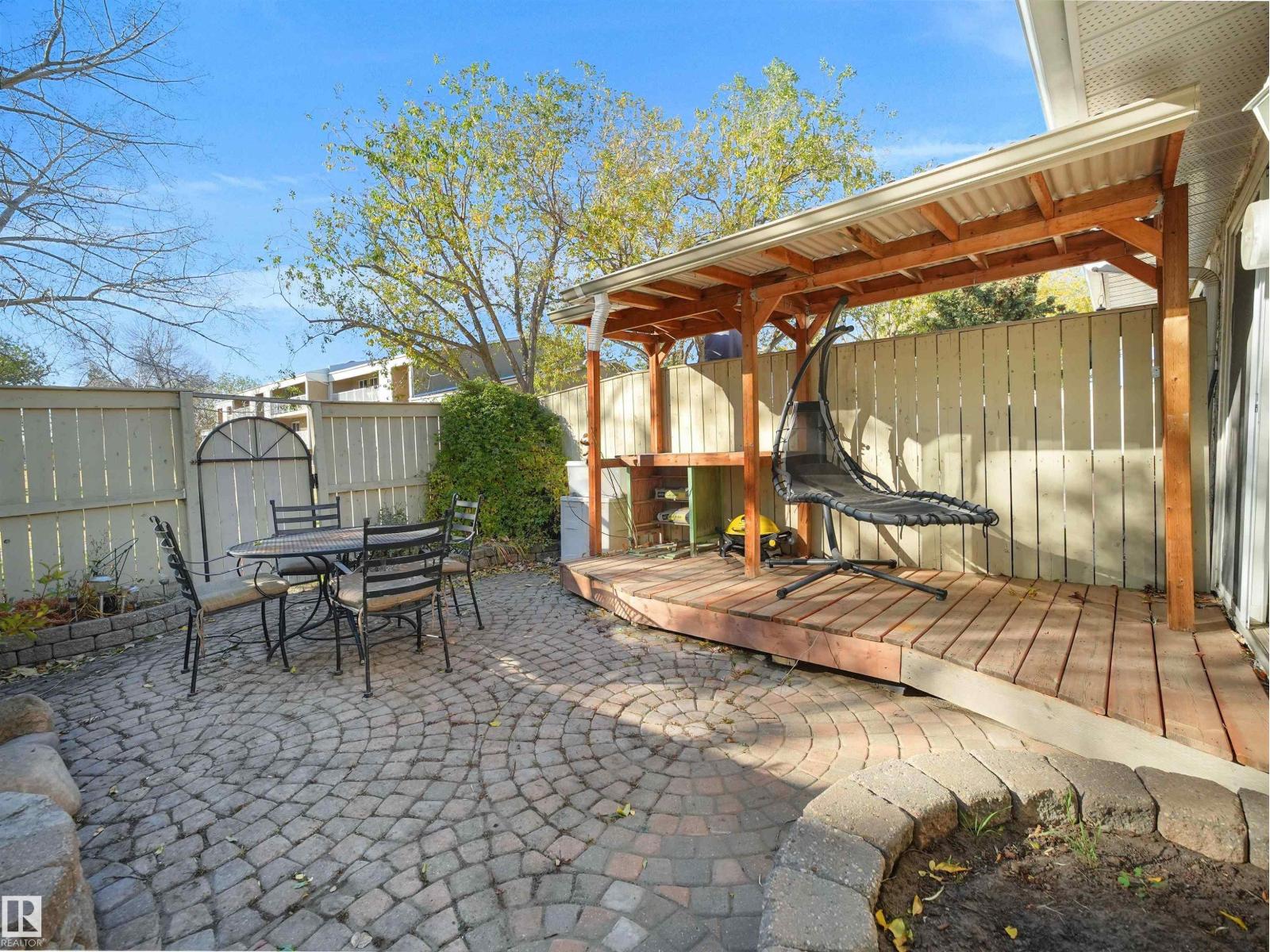 140 CALLINGWOOD PL NW, Edmonton — photo 4
