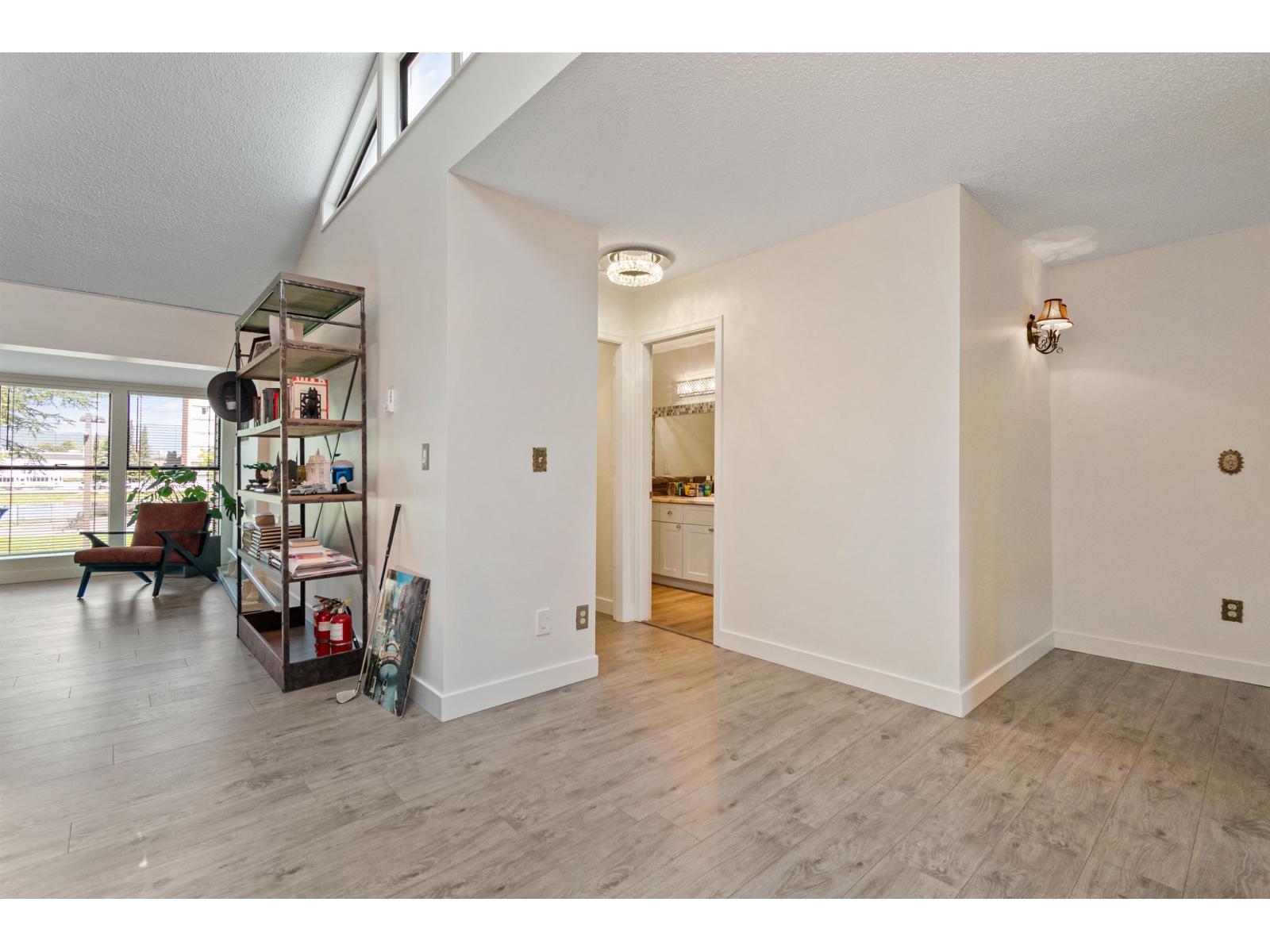 10 45915 CHEAM AVENUE, Chilliwack Downtown, Chilliwack - Image 1