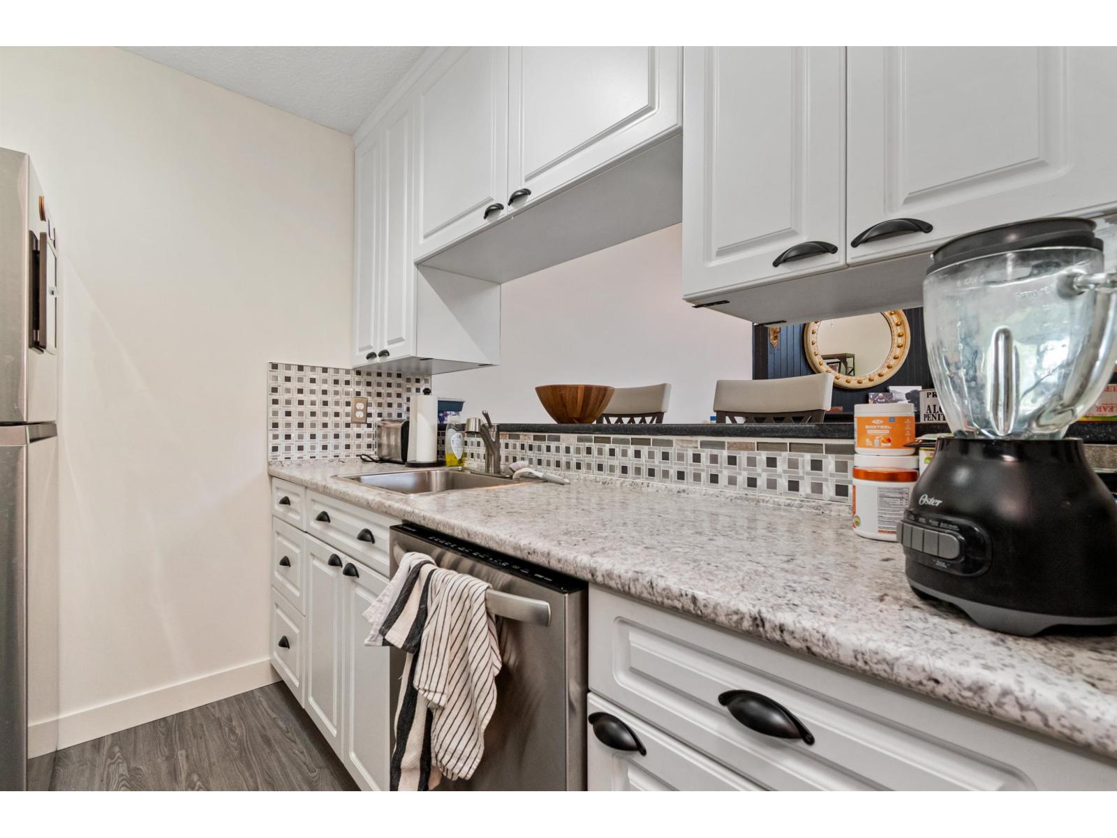 10 45915 CHEAM AVENUE, Chilliwack Downtown, Chilliwack - Image 1