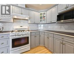 20130 Telep Avenue, Maple Ridge, BC V2X3M4 Photo 8