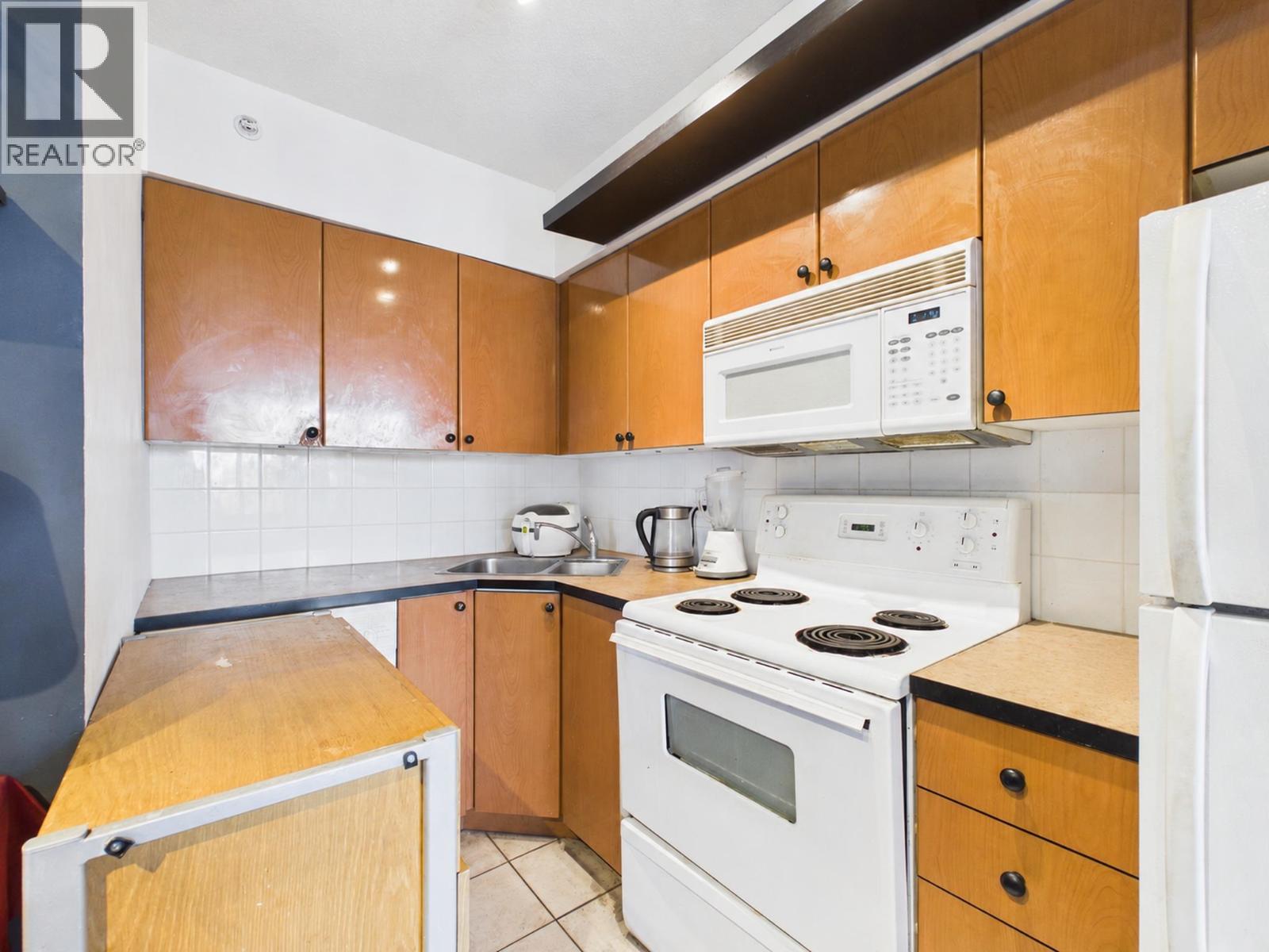 Photo of 903 5911 ALDERBRIDGE WAY 12