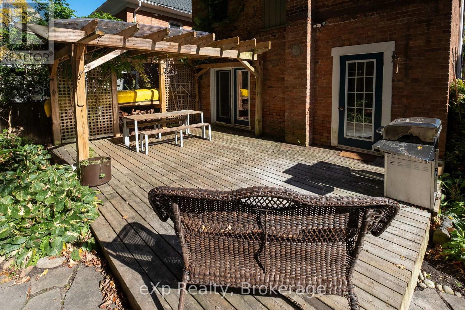 1090 4TH AVENUE A W - 36