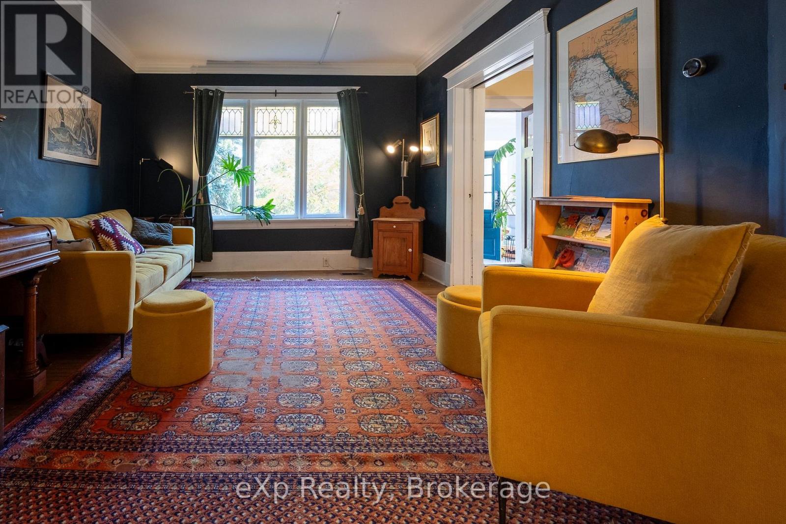 1090 4TH AVENUE A W - 9