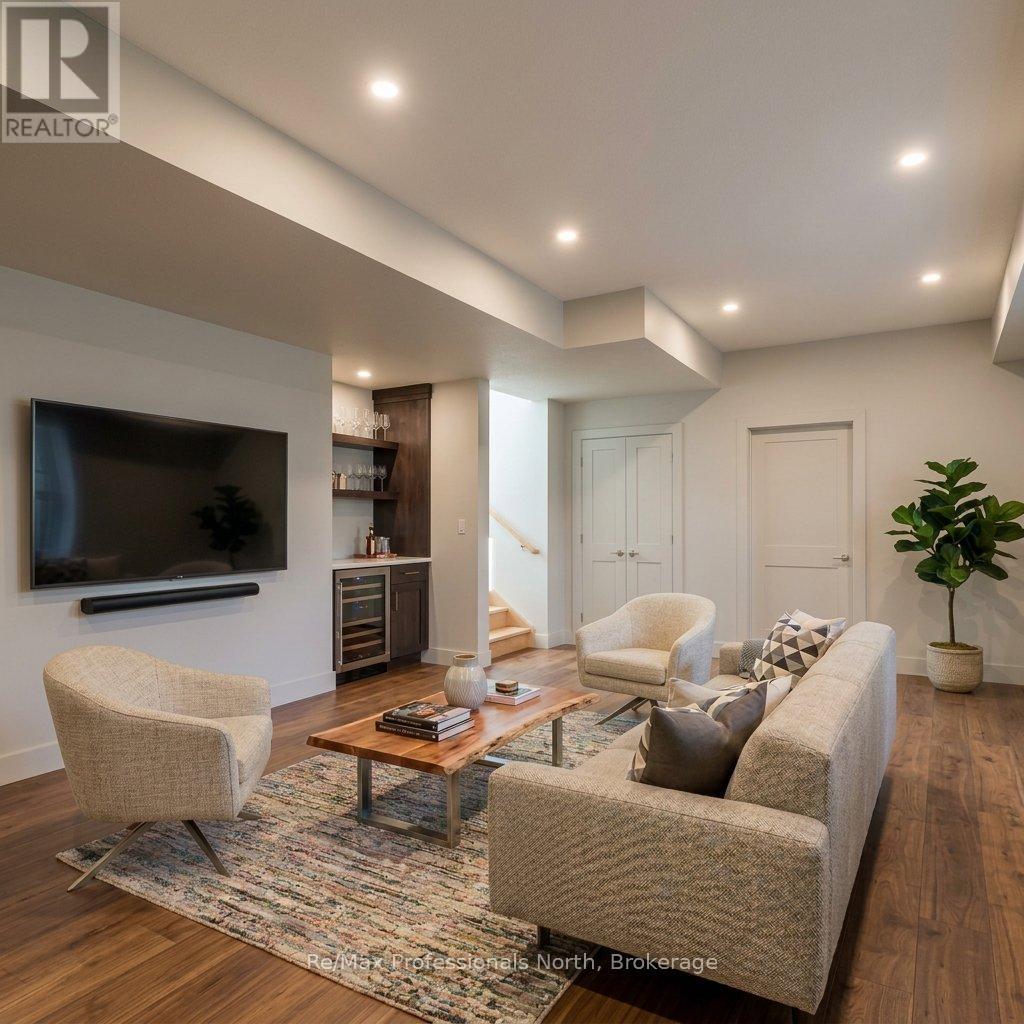 35 WOODSTREAM DRIVE - 28