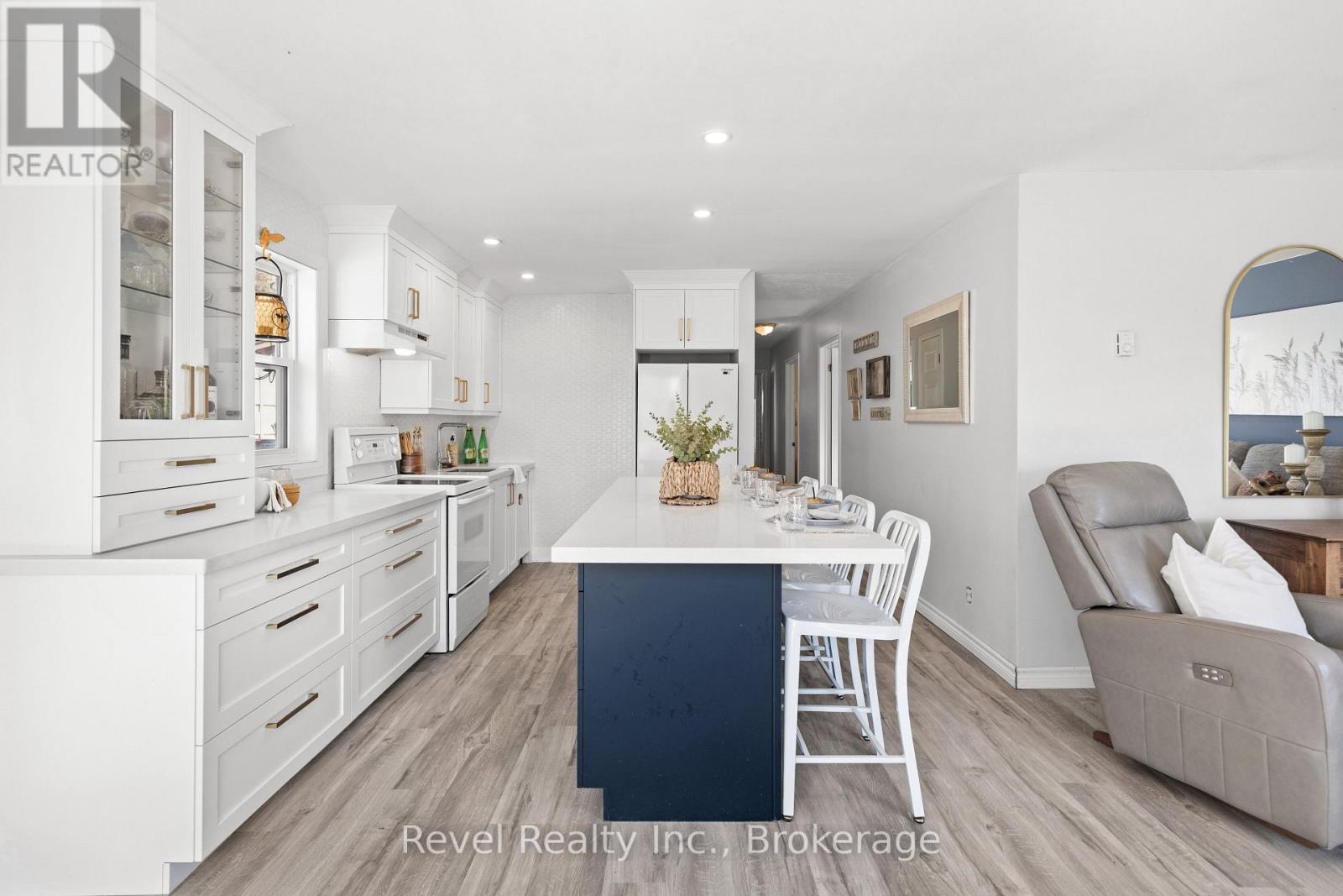14 Third Street, Kawartha Lakes, ON photo 9