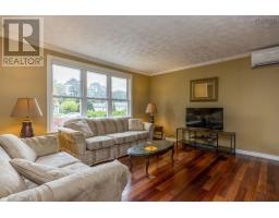 Mud room - 53 Old Farm Lane, New Minas, NS B4N4M5 Photo 12