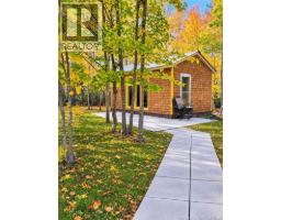 Hobby room - 190 Route 365, Tilley Road, NB E8M1N4 Photo 6