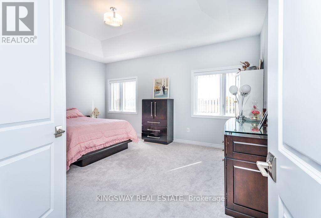 33 Edgar Avenue, Essa, ON photo 23