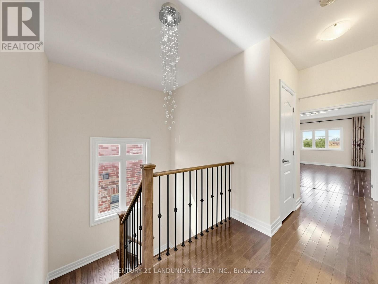 254 Touch Gold Crescent, Aurora, ON photo 26