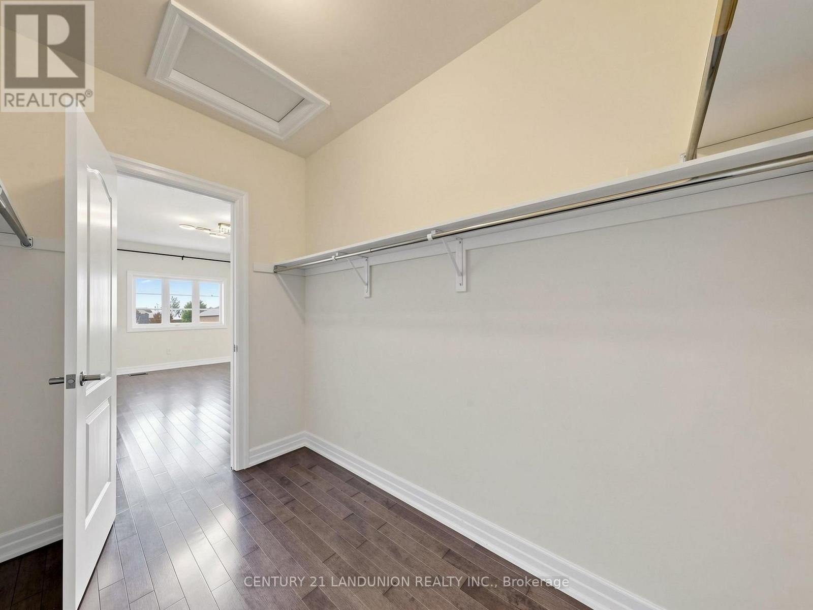 254 Touch Gold Crescent, Aurora, ON photo 30