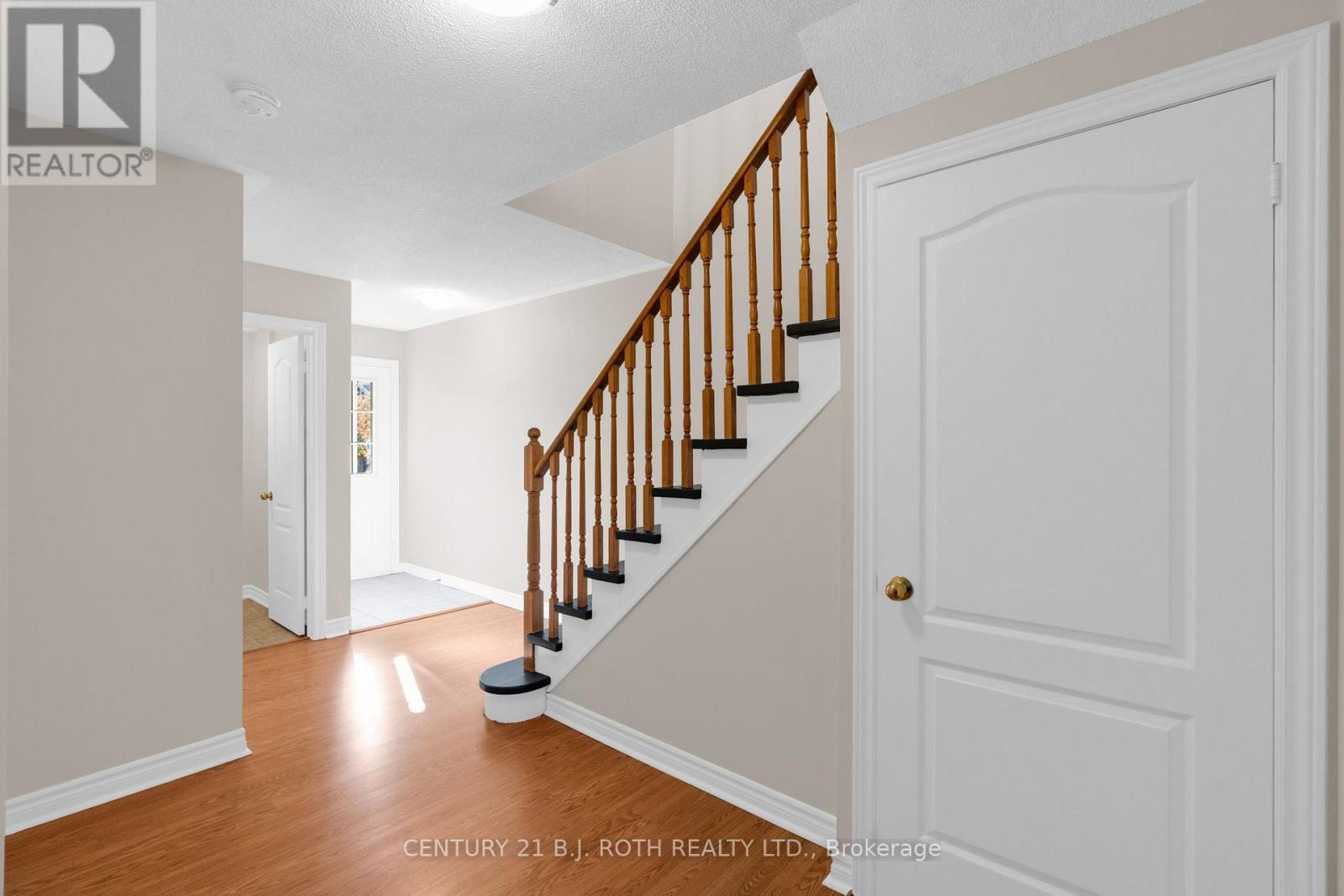 68 Brucker Road, Barrie, ON photo 7