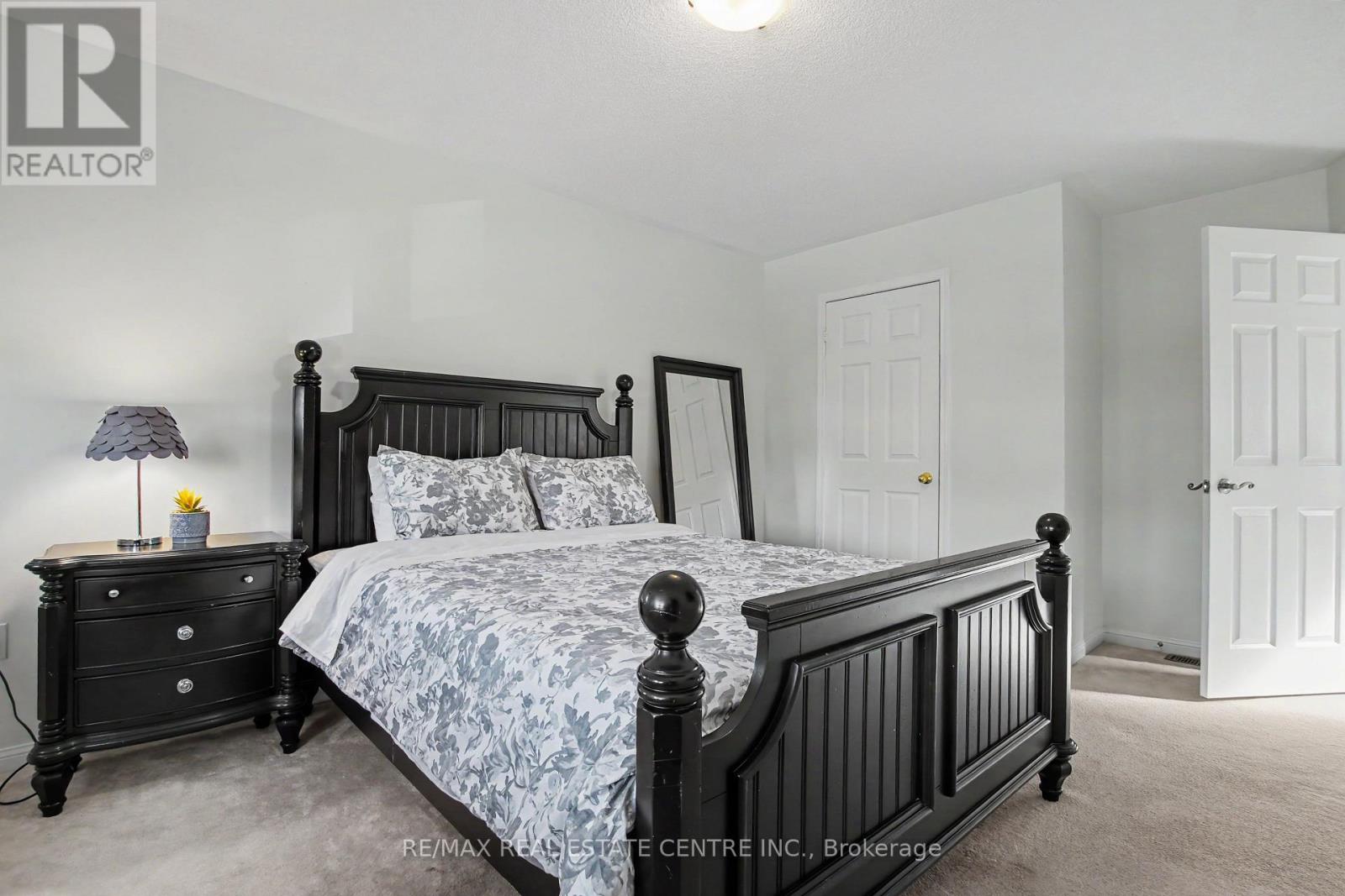 276 Sherwood Road, Milton, ON photo 22