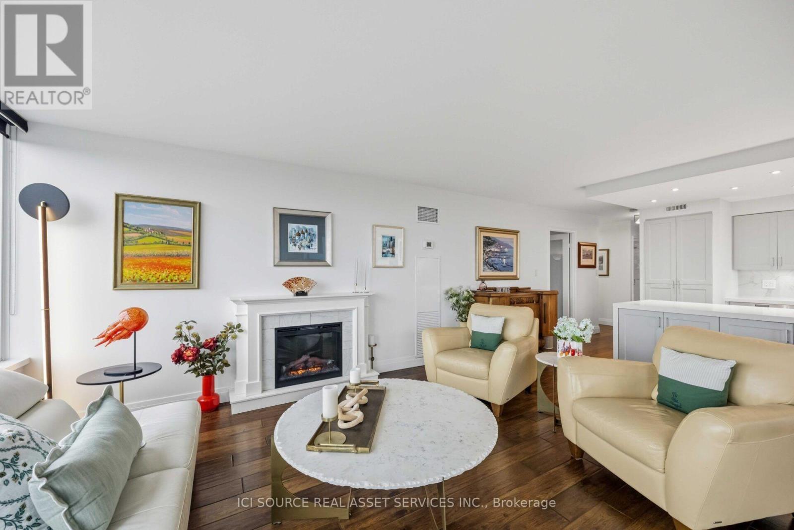 1601- 50 Quebec Avenue, Toronto, ON photo 11