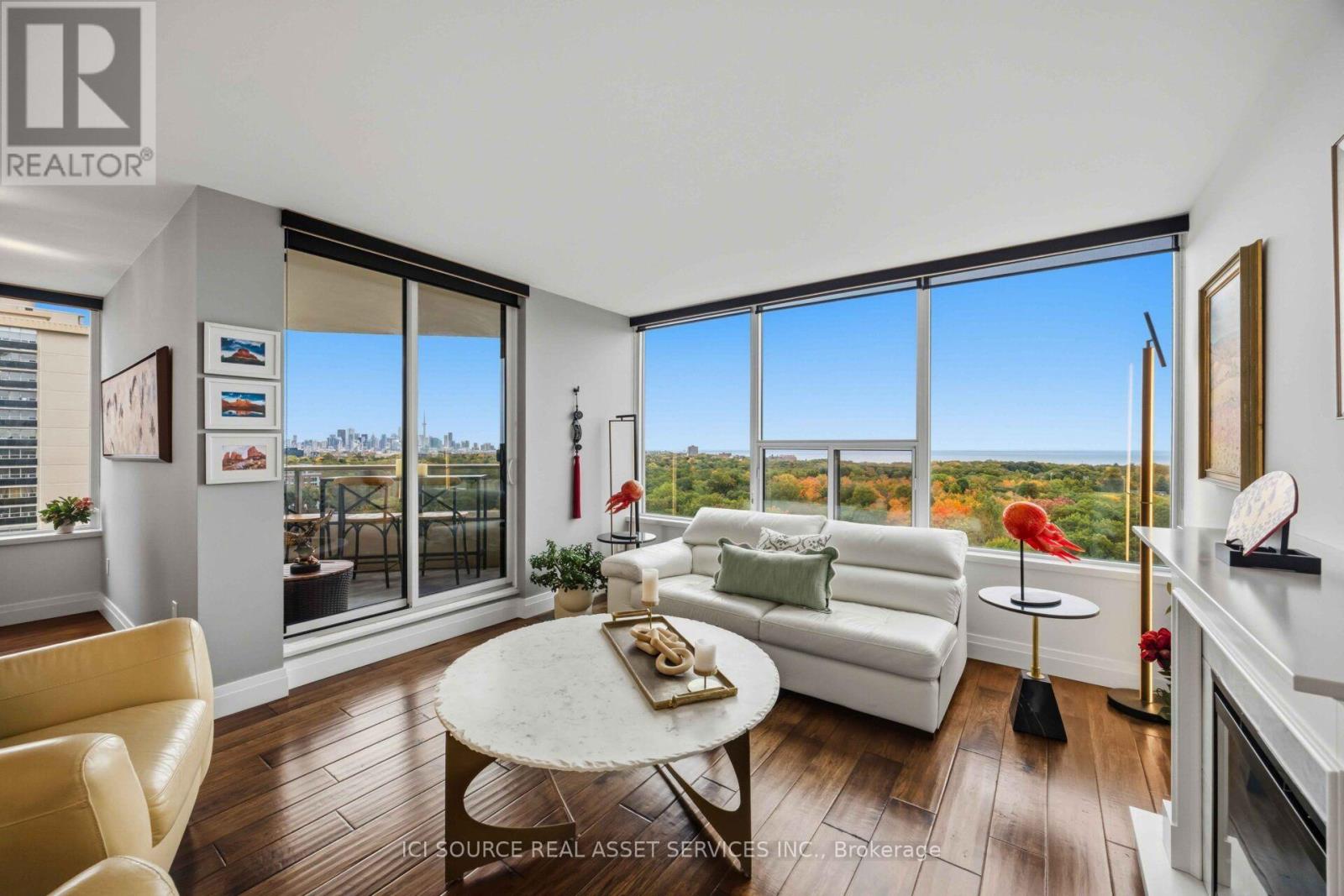 1601- 50 Quebec Avenue, Toronto, ON photo 12