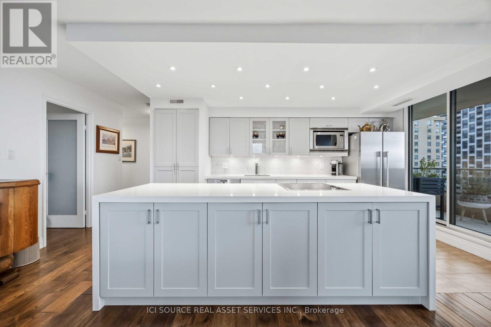 1601- 50 Quebec Avenue, Toronto, ON photo 13