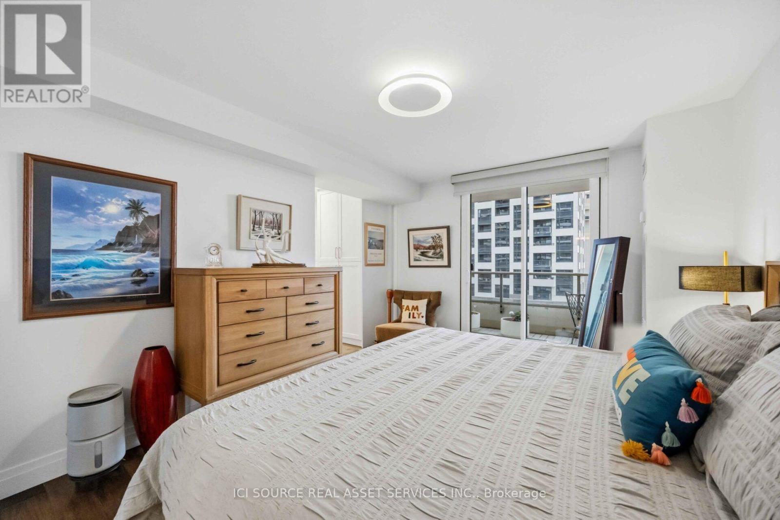 1601- 50 Quebec Avenue, Toronto, ON photo 25