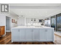 1601 - 50 Quebec Avenue, Toronto, ON M6P4B4 Photo 13