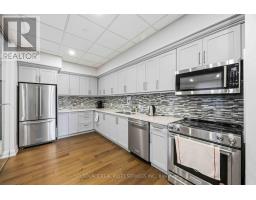 1601 - 50 Quebec Avenue, Toronto, ON M6P4B4 Photo 35