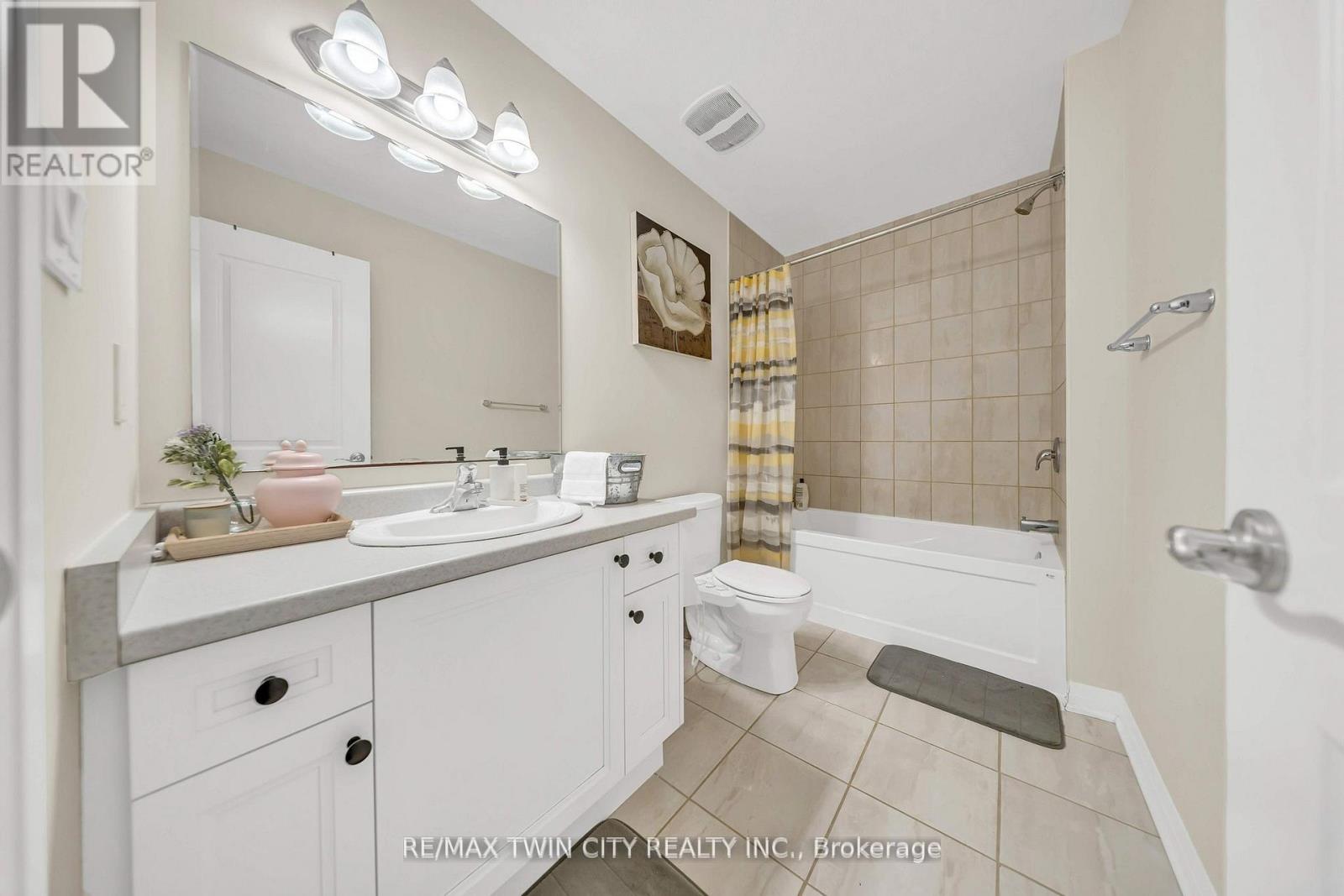 23 Valencia Avenue, Kitchener, ON photo 26
