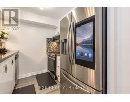 1407 - 3 Hickory Tree Road, Toronto, ON M9N3W5 Photo 8
