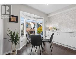 54 - 109 Haxby Private, Ottawa, ON K1T3C3 Photo 16