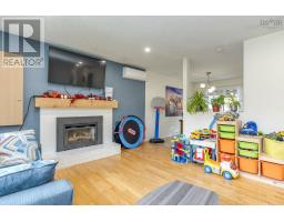 Living room - 34 Nausett Crescent, Dartmouth, NS B2W5A3 Photo 7