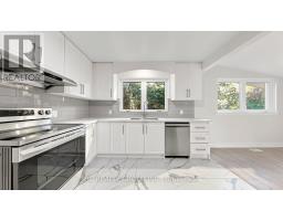 52 Dukinfield Crescent, Toronto, ON M3A2S1 Photo 11