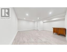 52 Dukinfield Crescent, Toronto, ON M3A2S1 Photo 16