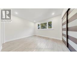 Kitchen - 52 Dukinfield Crescent, Toronto, ON M3A2S1 Photo 6
