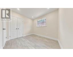 52 Dukinfield Crescent, Toronto, ON M3A2S1 Photo 9