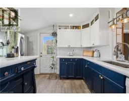 Kitchen - 30442 Shackleton Line, Dutton, ON N0L1J0 Photo 10