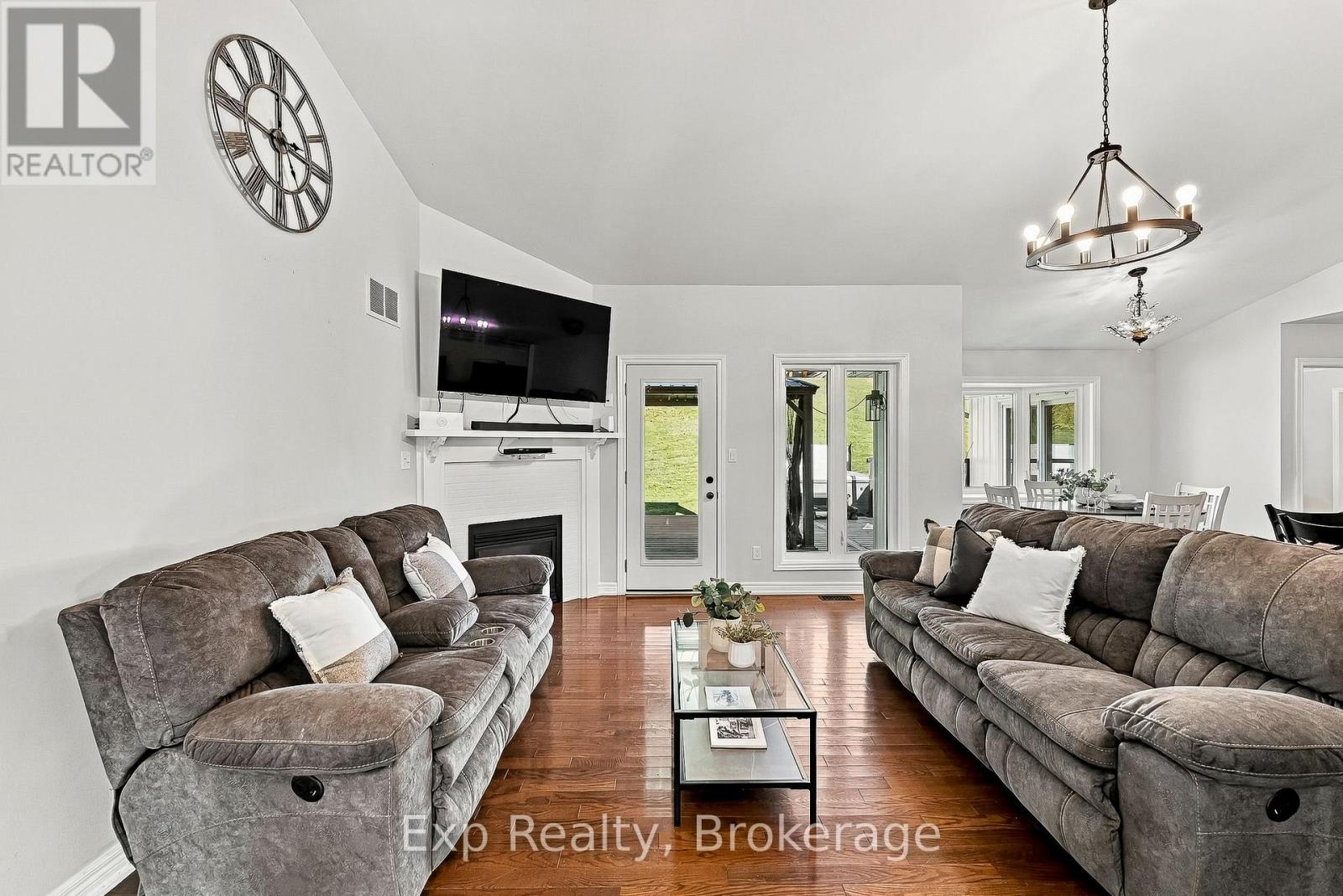 3835 Harwood Road, Hamilton Township, ON photo 10