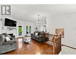 Living room - 3835 Harwood Road, Hamilton Township, ON K0K1C0 Photo 8