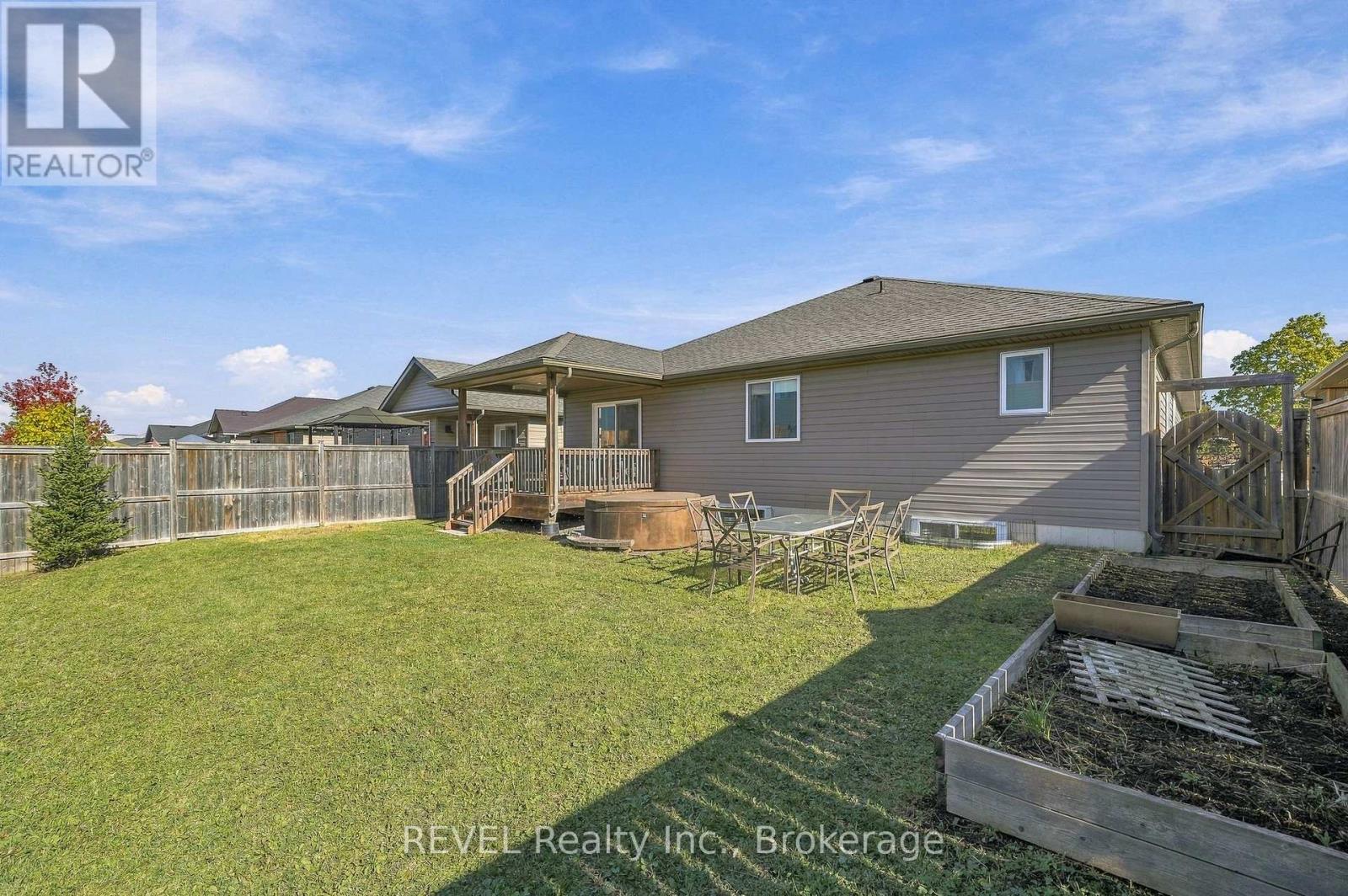 64 Sienna Avenue, Belleville, ON photo 43