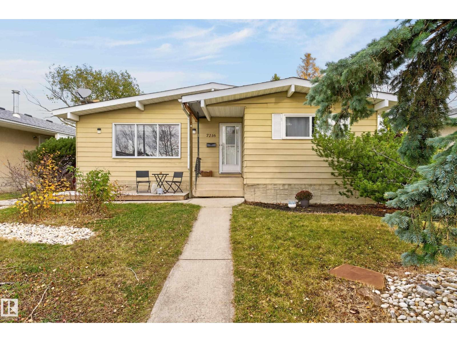 Photo of 7216 44 AV NW NW, Edmonton