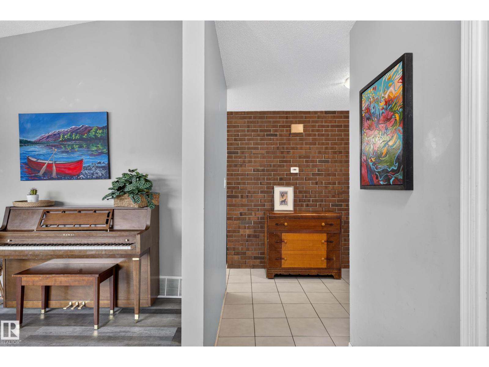7216 44 AV NW NW, Edmonton — photo 9