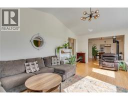 77 Rayworth Beach Lane, photo 15