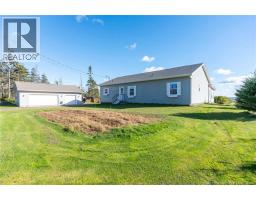 77 Rayworth Beach Lane, photo 5