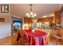 50 Charles Street, Sackville, NB E4L3S6 Photo 11
