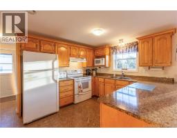 50 Charles Street, Sackville, NB E4L3S6 Photo 13