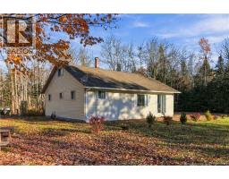 11 McMurray Road, photo 2
