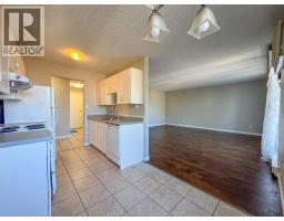 Foyer - 3936 Wyandotte Unit# 304, Windsor, ON N8Y4V1 Photo 7