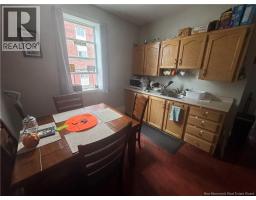 160 Charlotte Street, photo 12